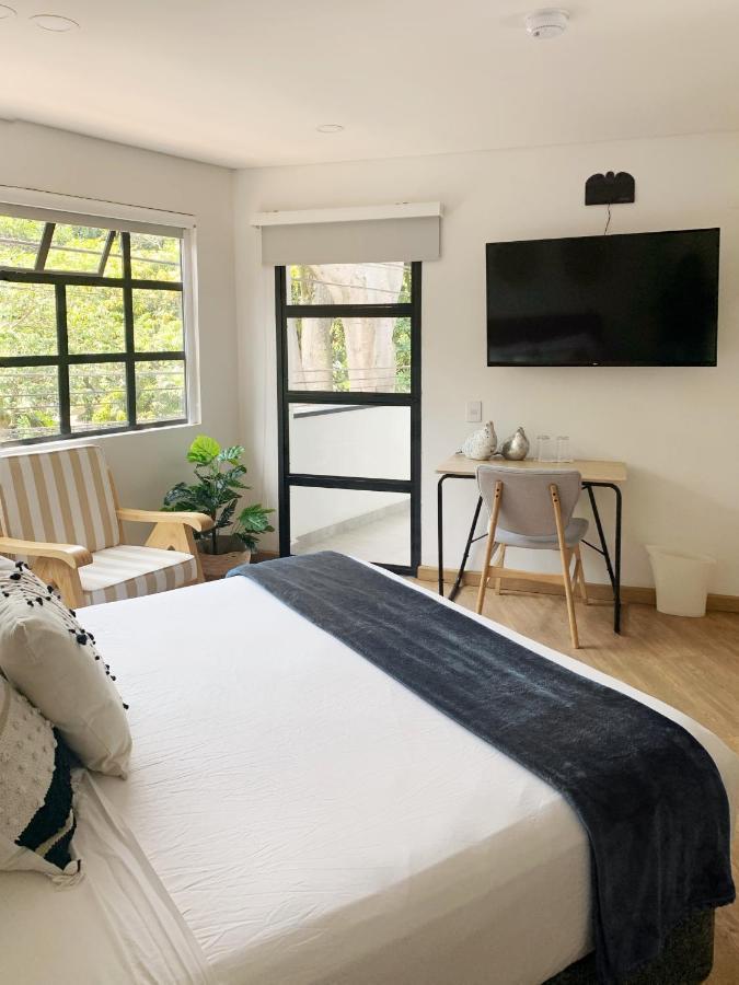 574 Hotel 메딜린 외부 사진